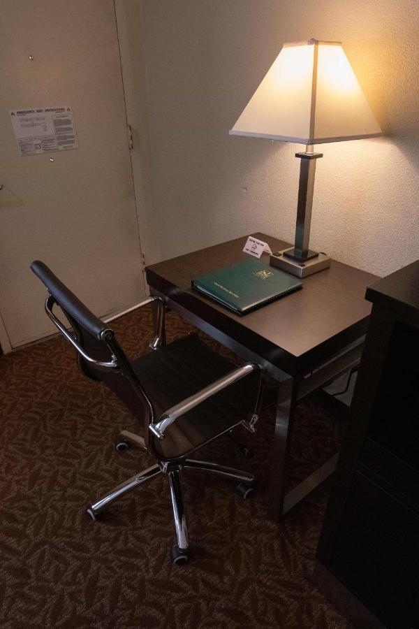 Quality Inn Sacramento Esterno foto