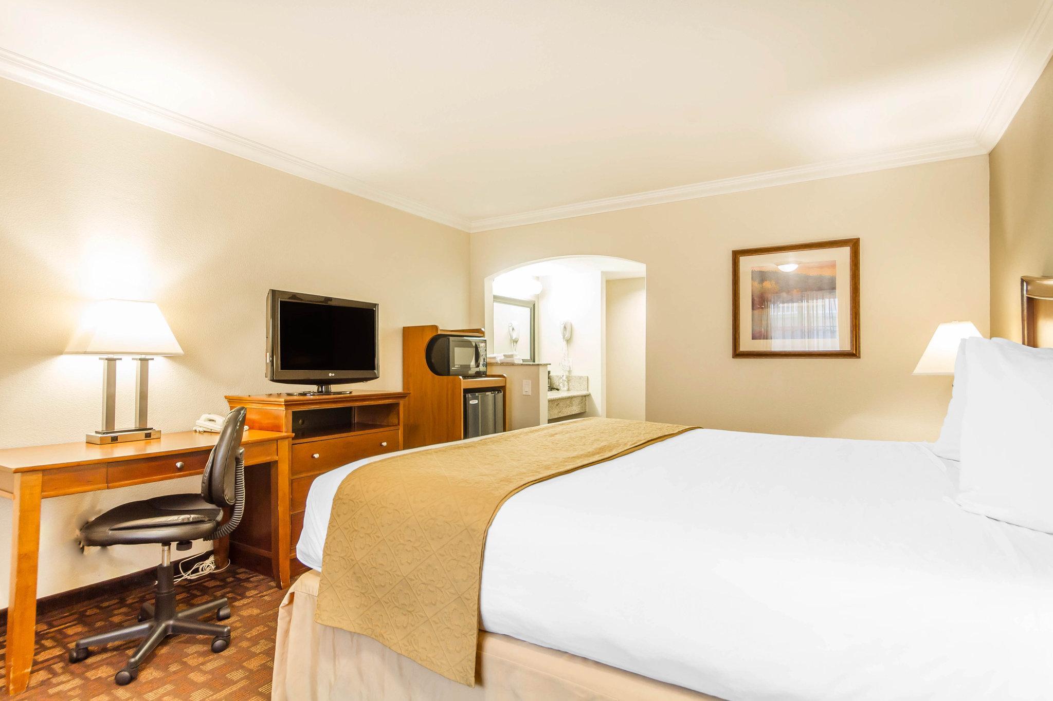 Quality Inn Sacramento Esterno foto