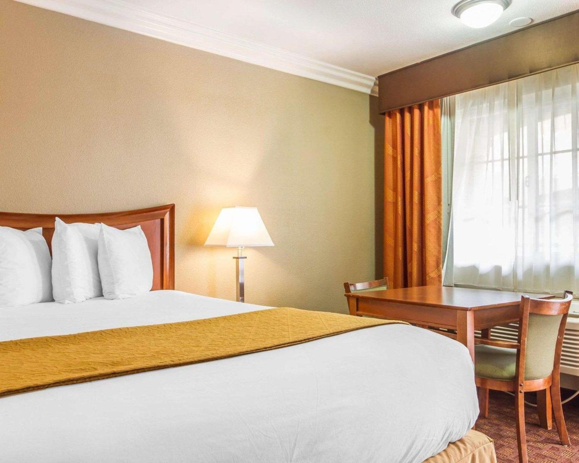 Quality Inn Sacramento Esterno foto