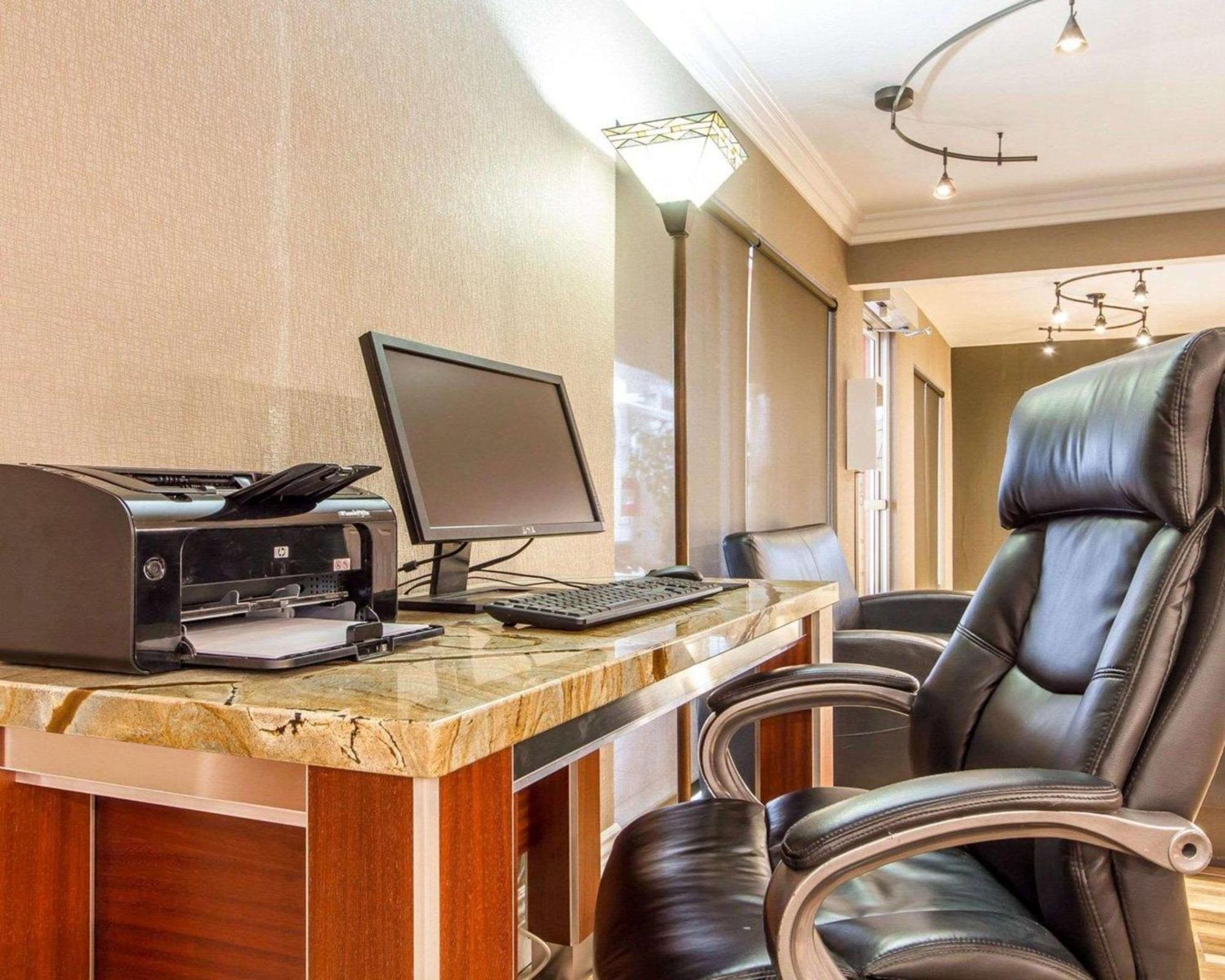 Quality Inn Sacramento Esterno foto