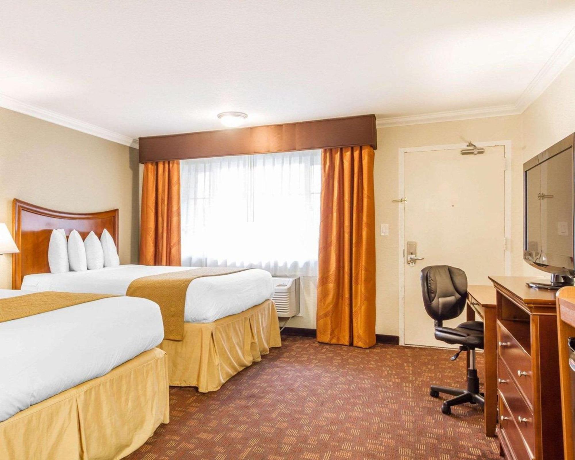 Quality Inn Sacramento Esterno foto