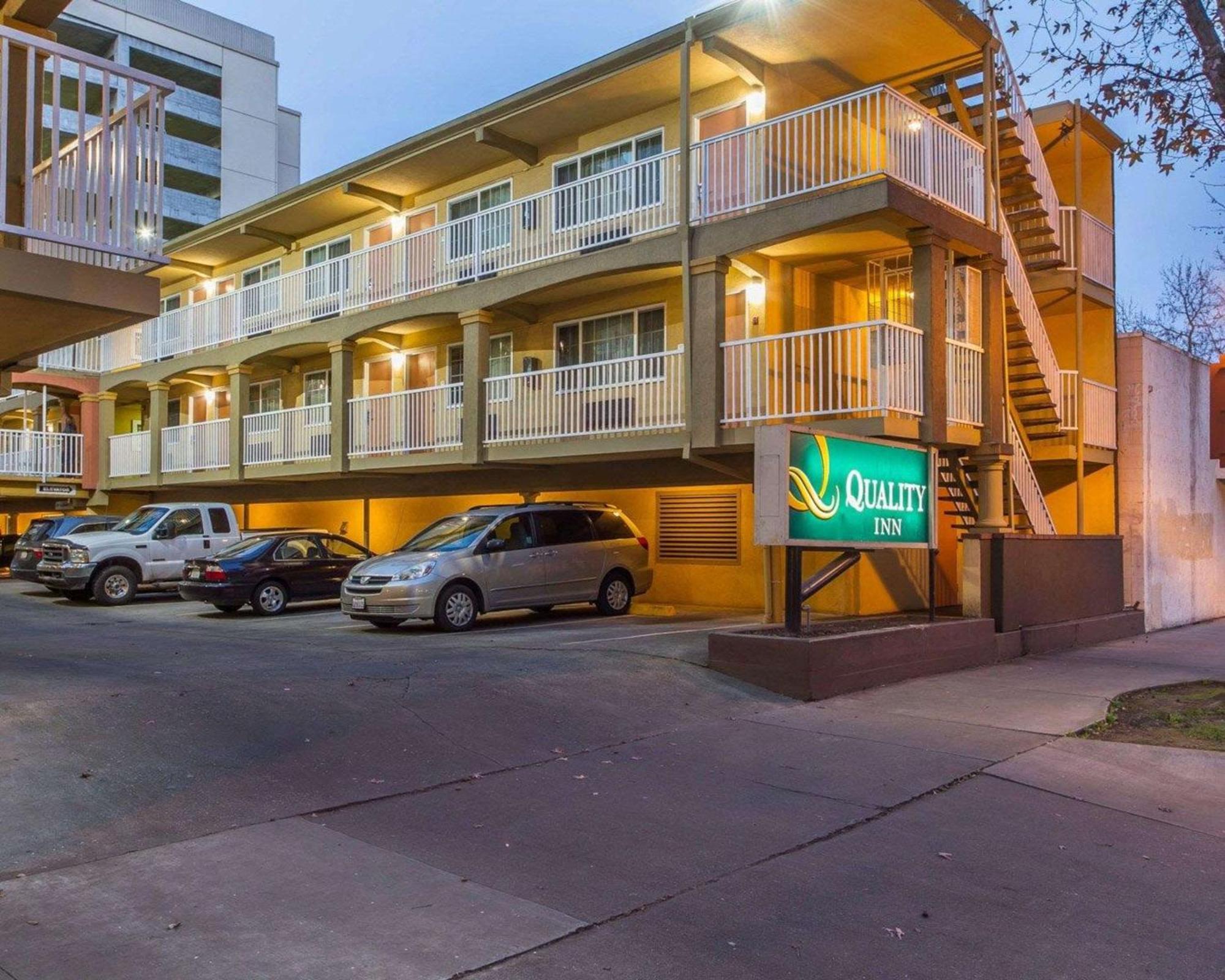 Quality Inn Sacramento Esterno foto